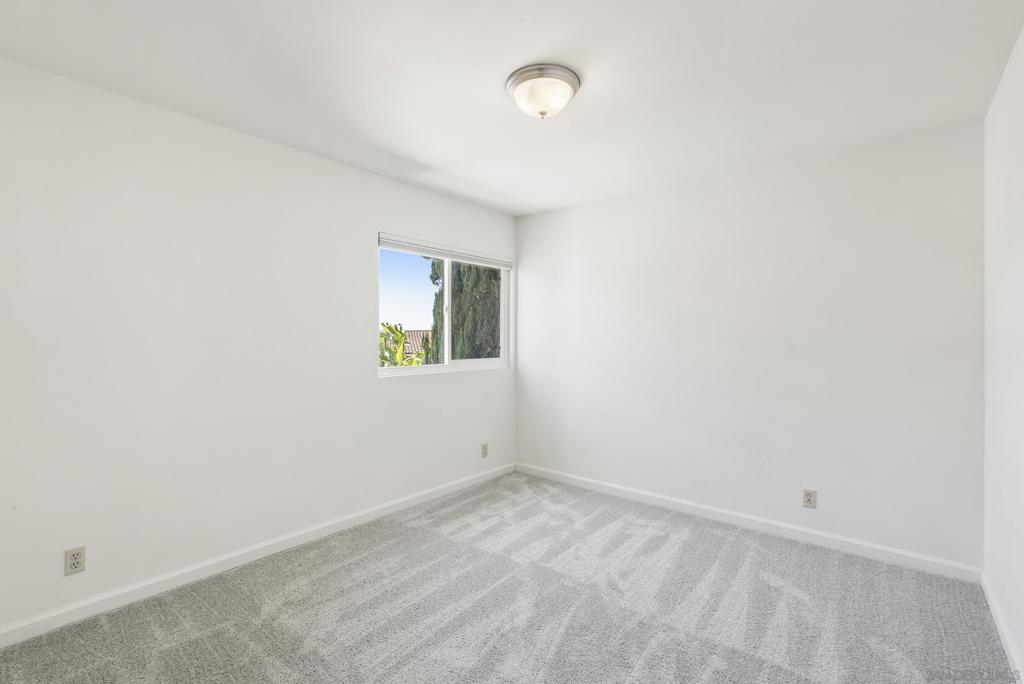 13310 Sparren Ave Property Photo 32