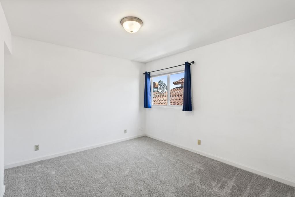 13310 Sparren Ave Property Photo 33