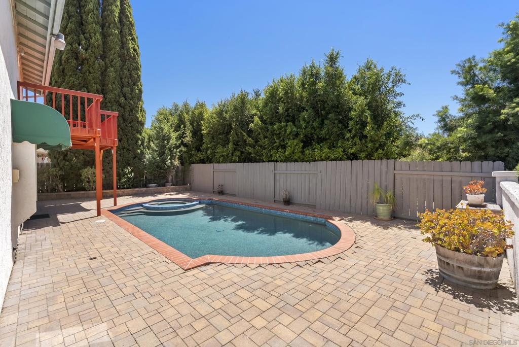 13310 Sparren Ave Property Photo 38