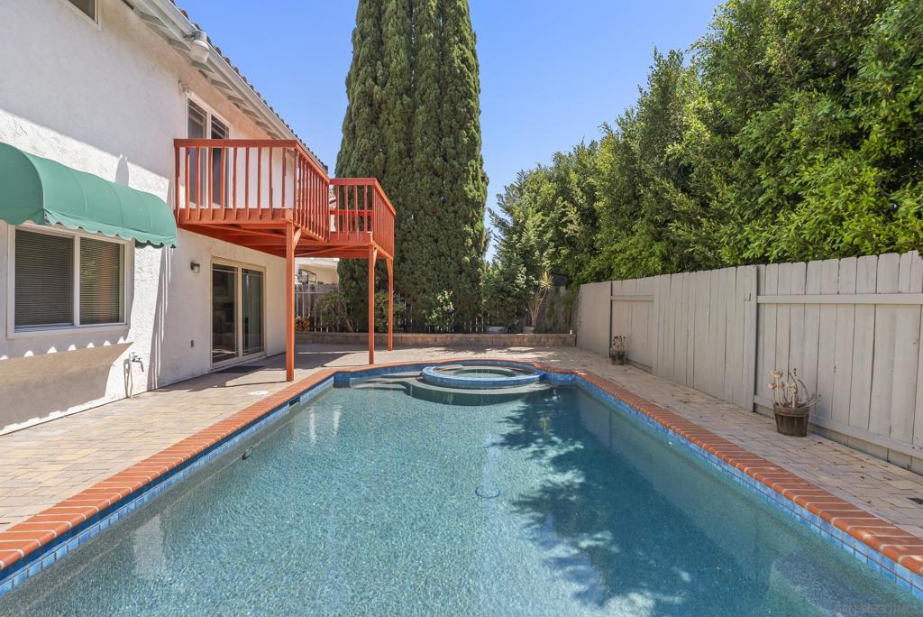 13310 Sparren Ave Property Photo 39