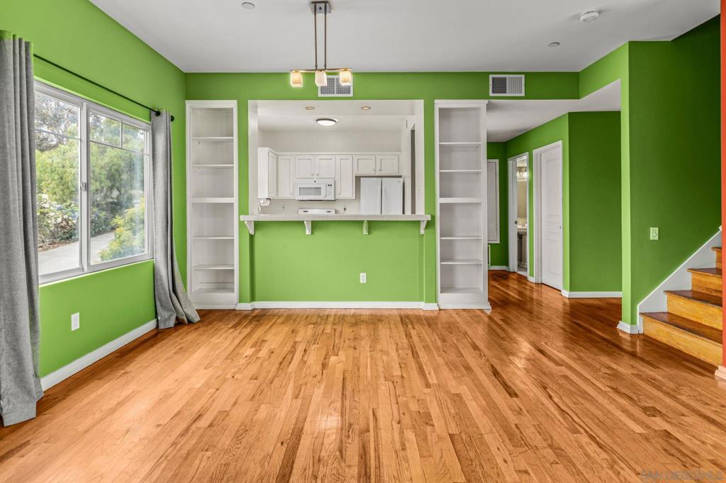 1352 24th Property Photo 7