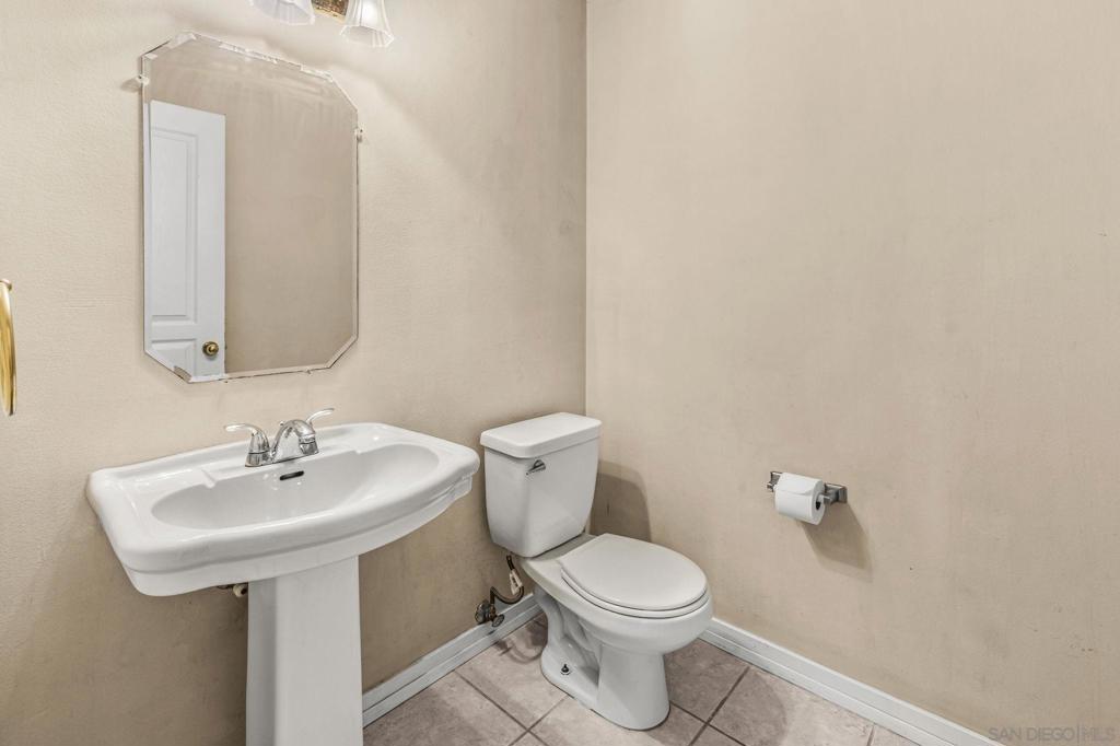 1352 24th Property Photo 12