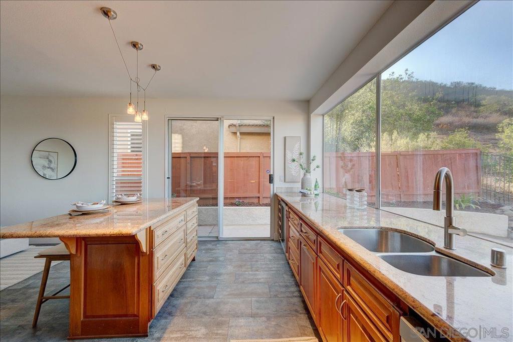 11912 Chalon Property Photo 11
