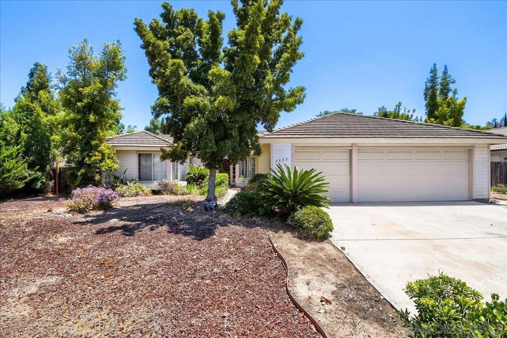 1555 Del Mar Road Property Photo 1
