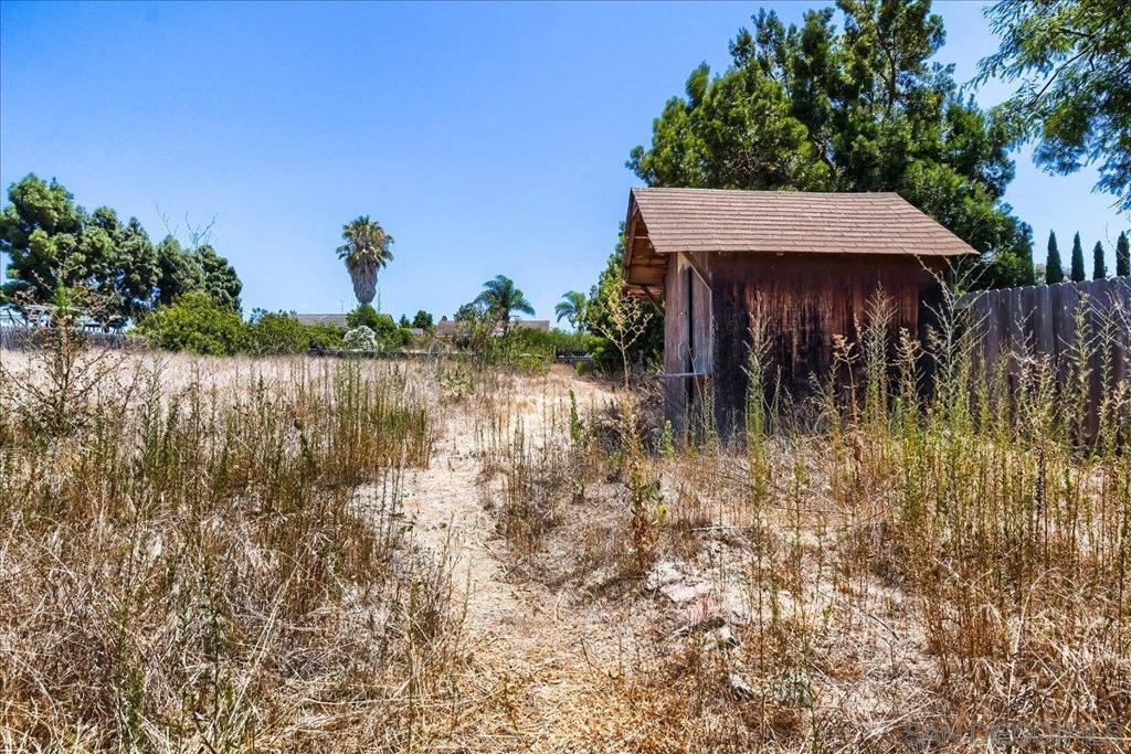 1555 Del Mar Road Property Photo 28