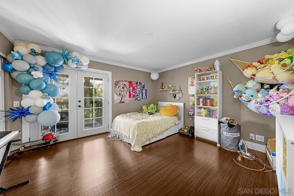 1545 Gregory St. Property Photo 21