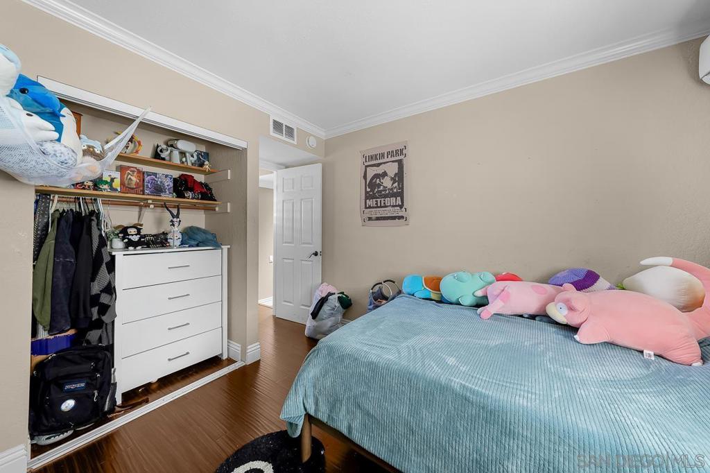 1545 Gregory St. Property Photo 26