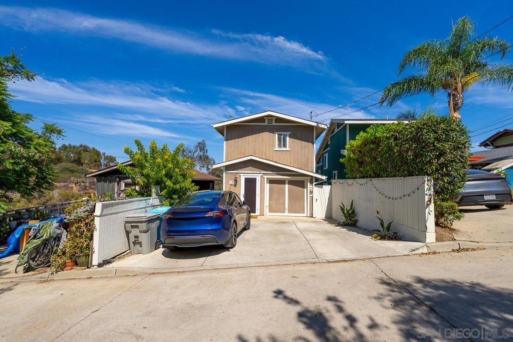 1545 Gregory St. Property Photo 44