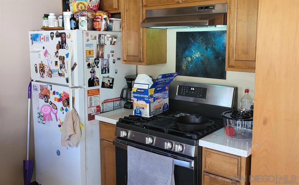 807 Ada St Property Photo 8