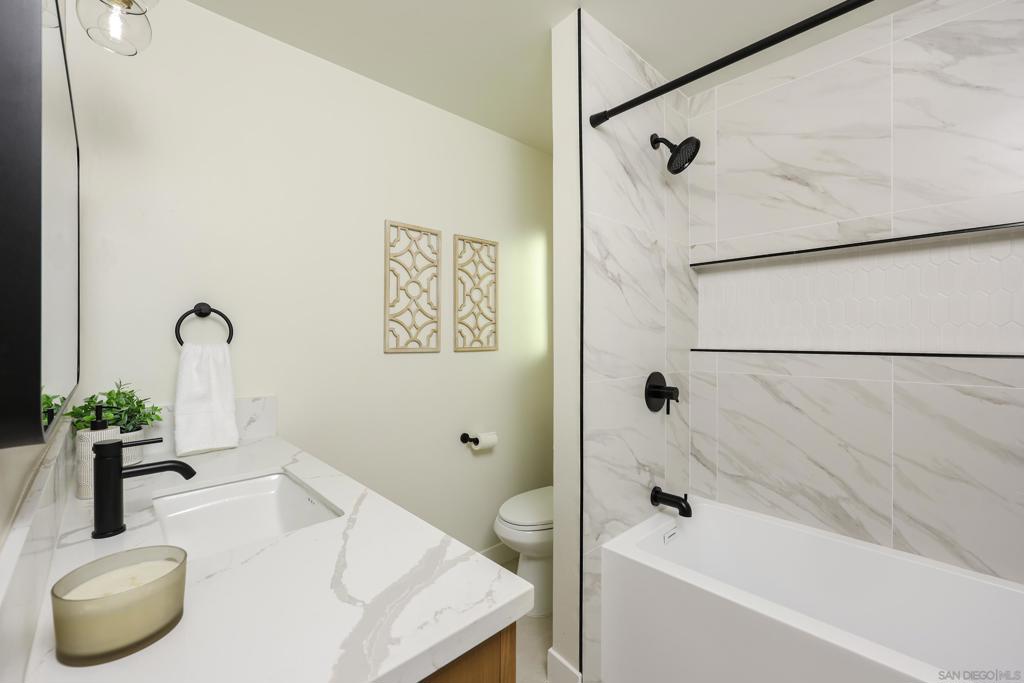 103 Howell Heights Property Photo 24