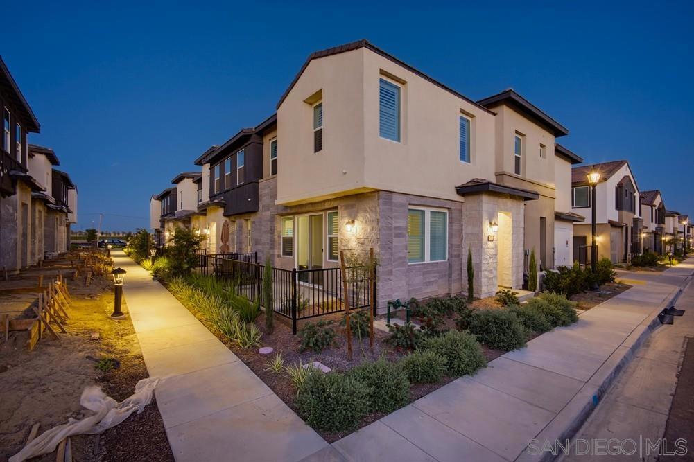 4239 S Gasly Paseo Property Photo 3