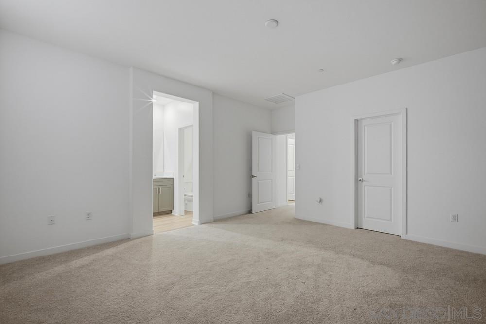 4239 S Gasly Paseo Property Photo 34