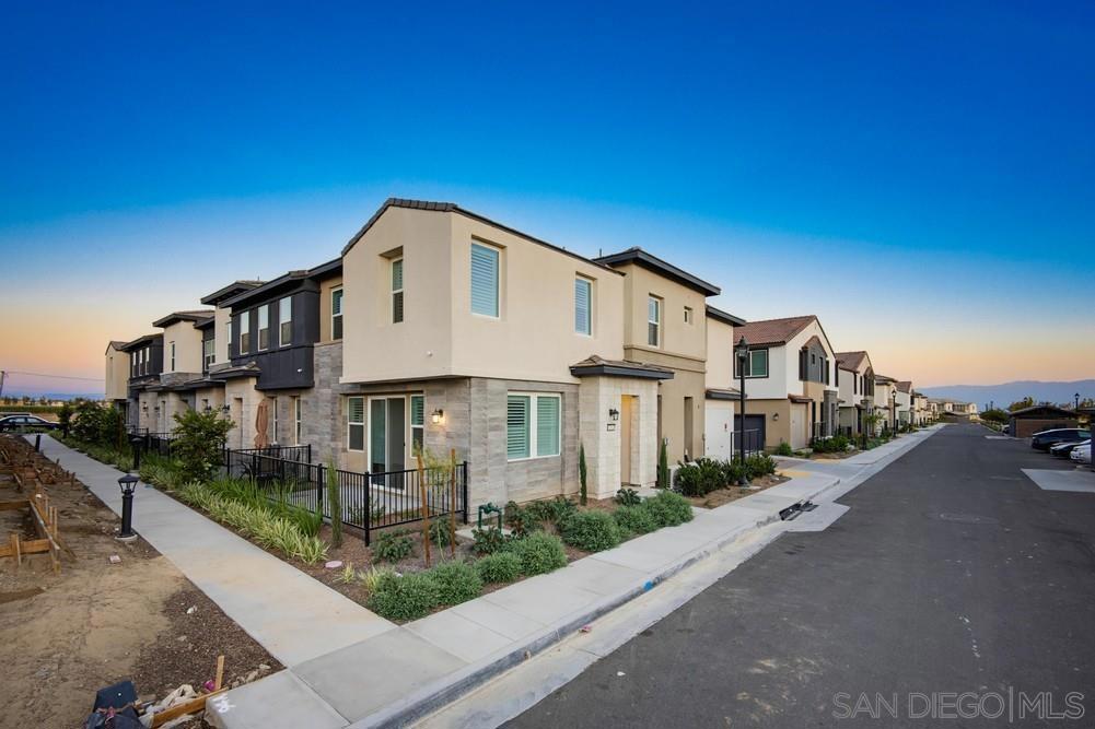 4239 S Gasly Paseo Property Photo 39