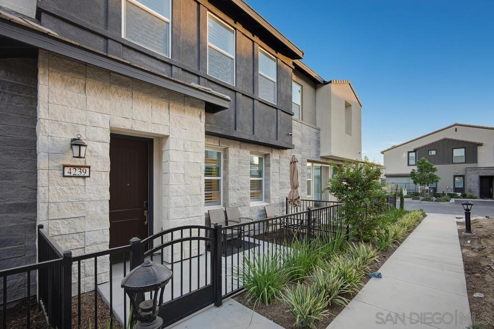 4239 S Gasly Paseo Property Photo 40