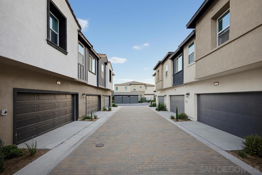 4239 S Gasly Paseo Property Photo 47