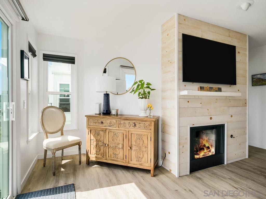 422 Rosecrans St 7 Property Photo 7