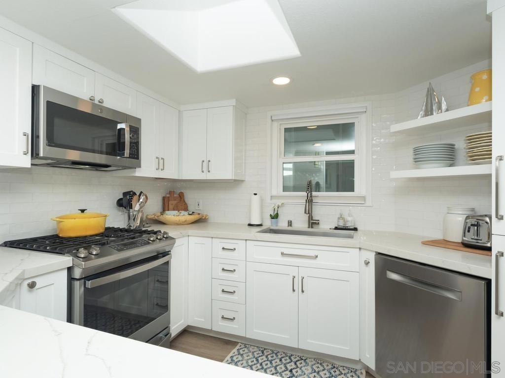 422 Rosecrans St 7 Property Photo 12