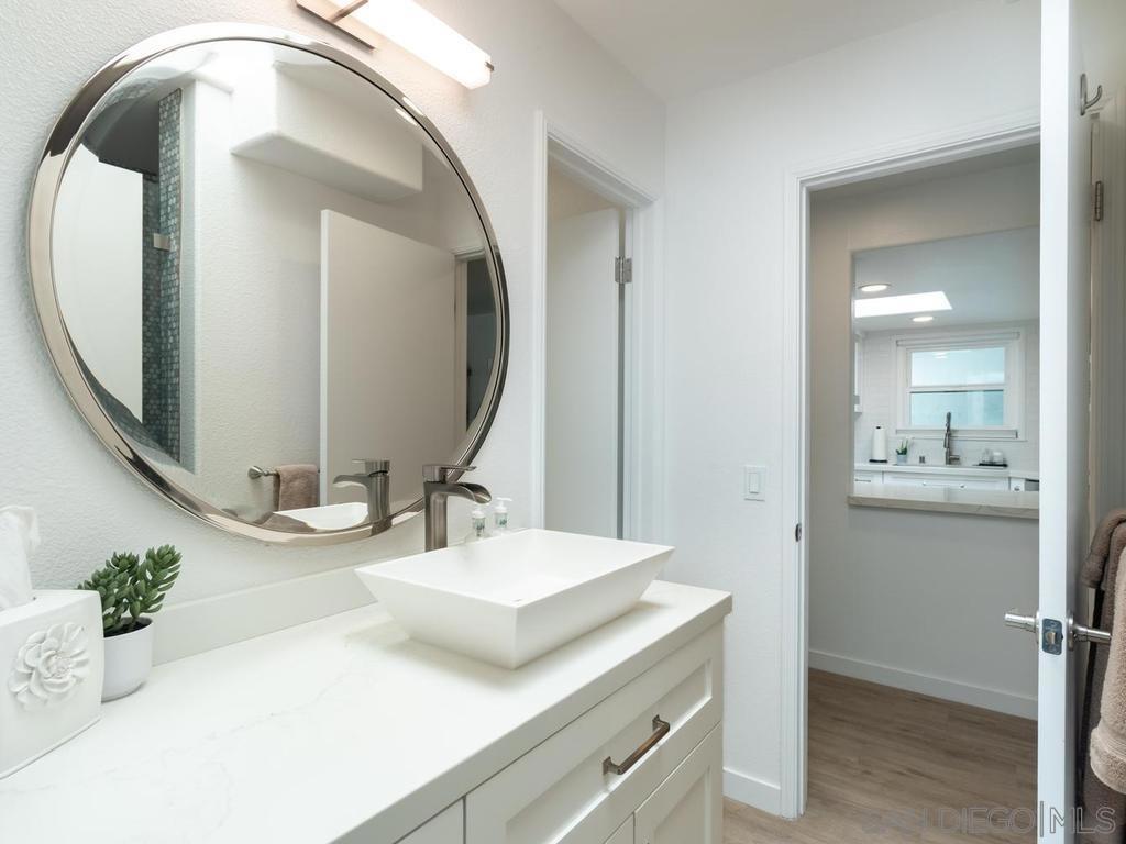 422 Rosecrans St 7 Property Photo 23