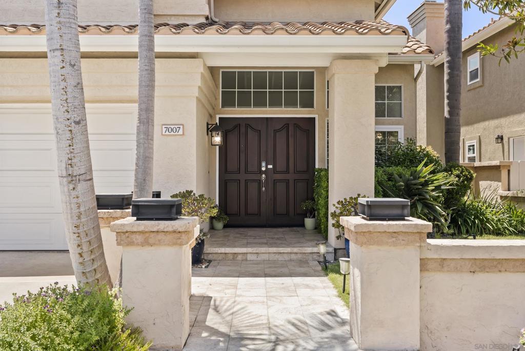 7007 Via Padilla Property Photo 8