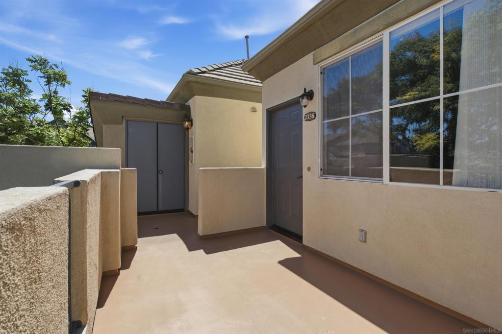 1890 Chambery Pl 2336 Property Photo 4