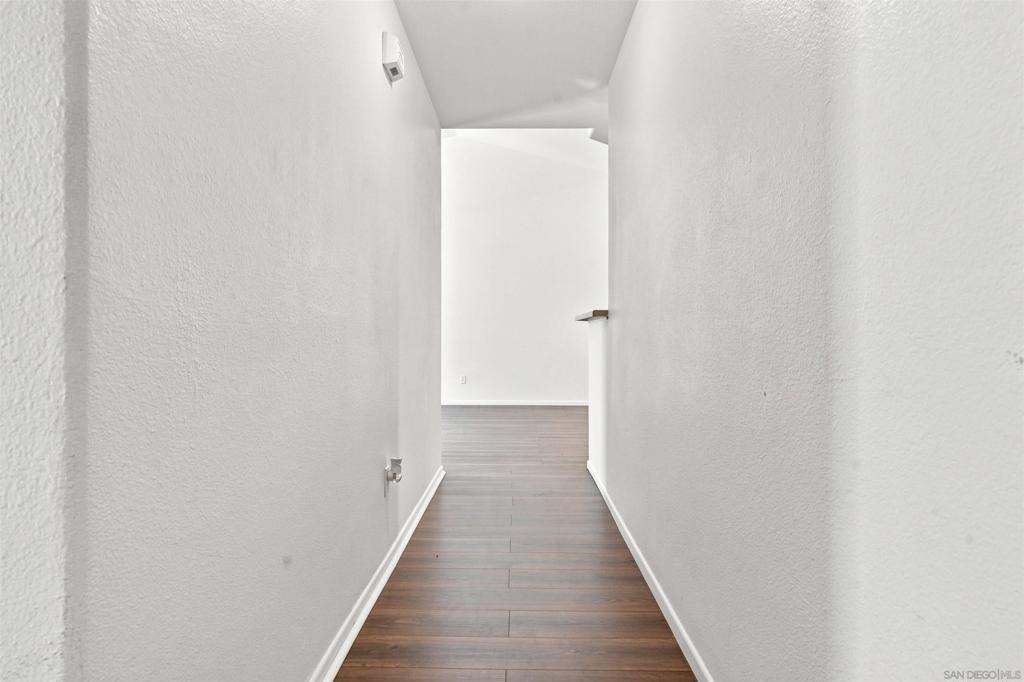 1890 Chambery Pl 2336 Property Photo 16