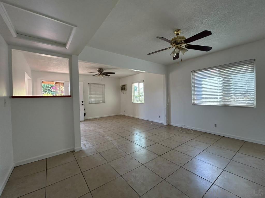 743 Park Pl Property Photo 7