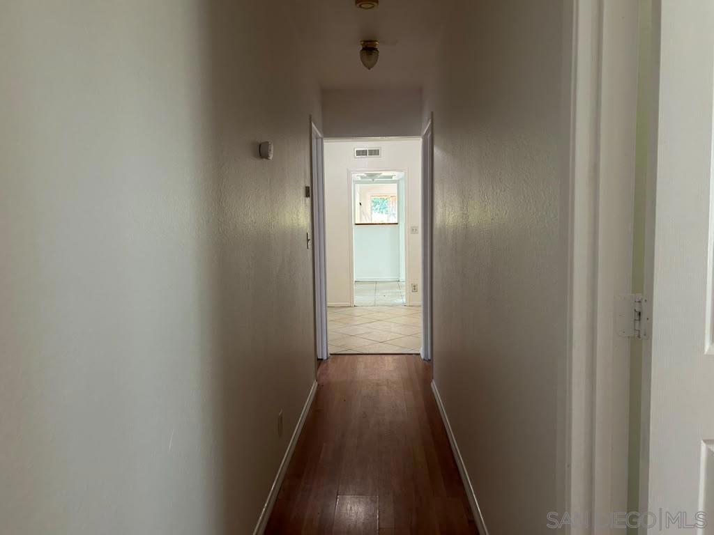 743 Park Pl Property Photo 14