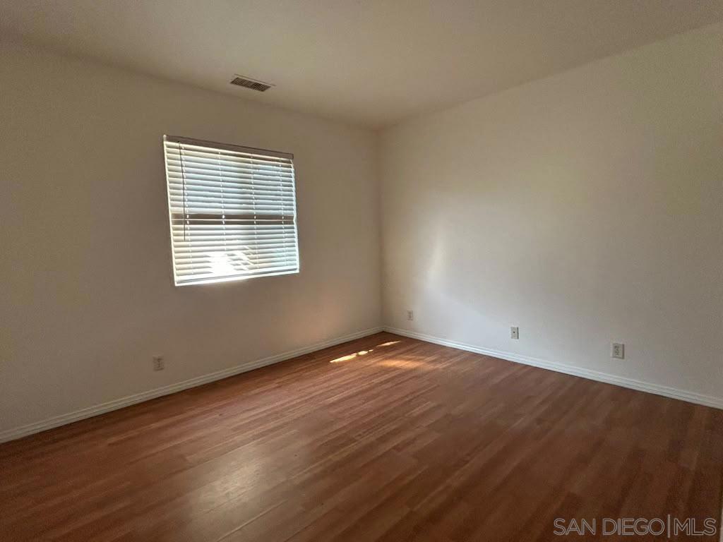 743 Park Pl Property Photo 17
