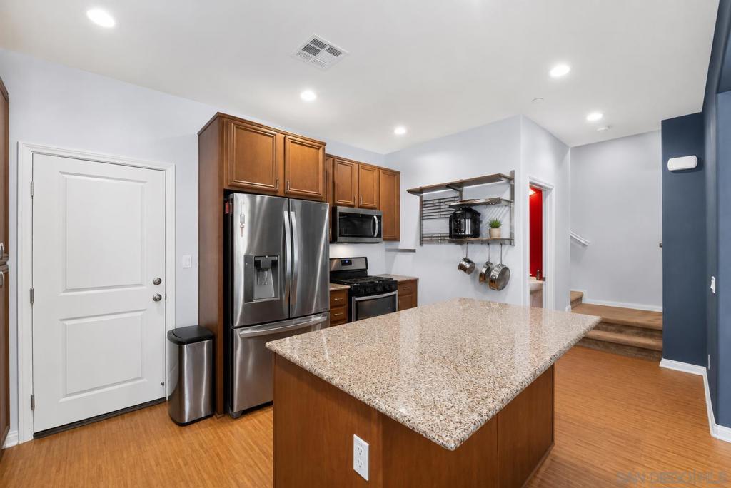 1708 Frangipani Property Photo 9