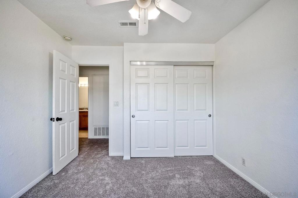 3285 Ocean View Blvd 14 Property Photo 15