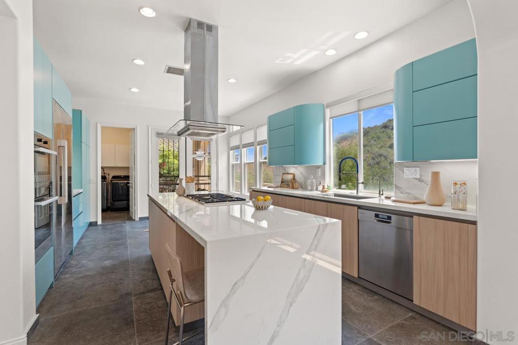 2785 Ridgegate Row Property Photo 13