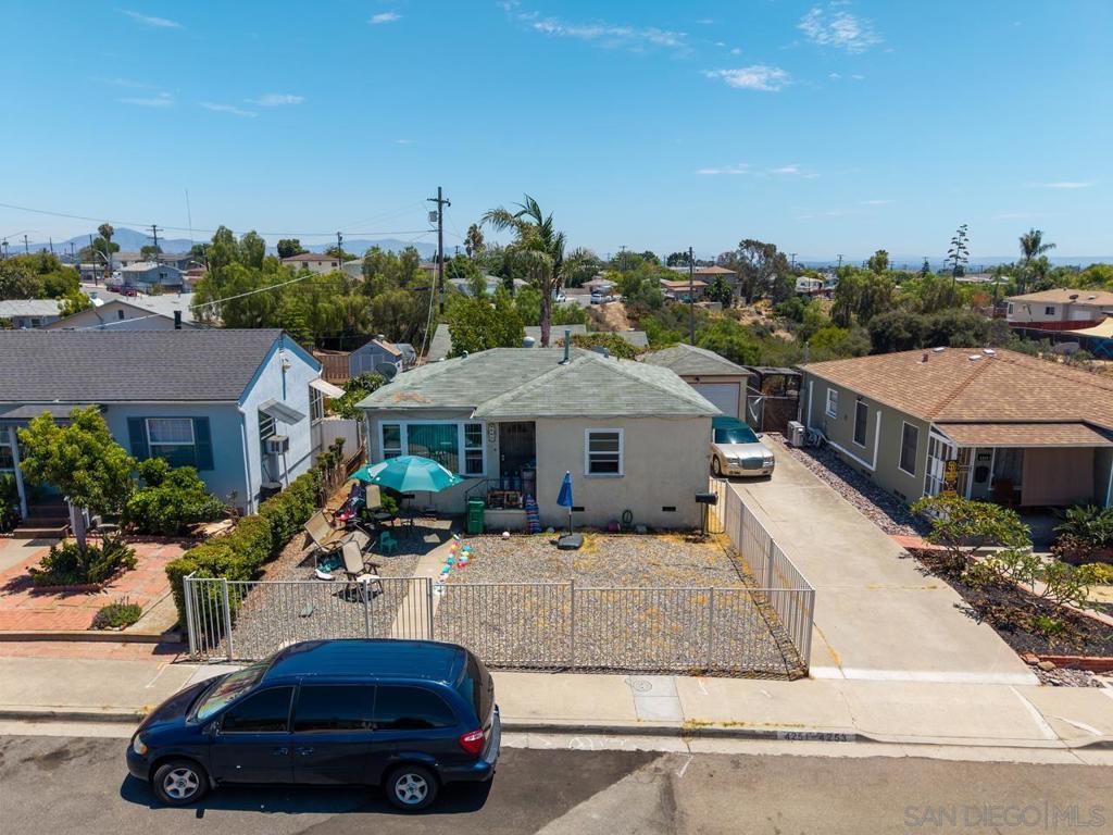 4251 53 Pepper Dr Property Photo 4