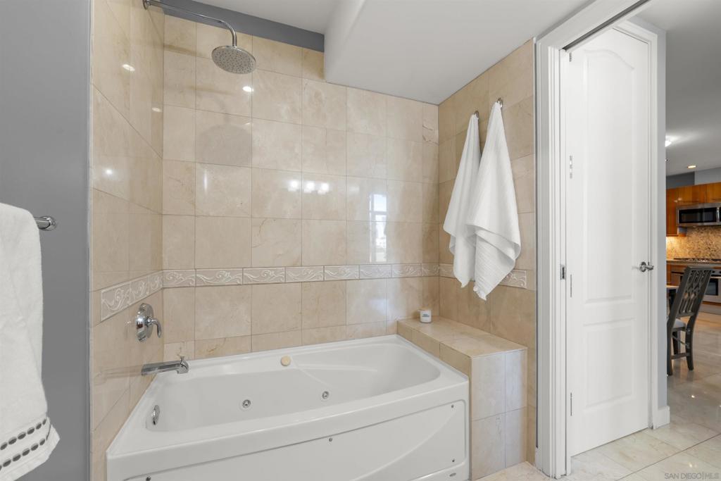 550 Front St 302 Property Photo 7