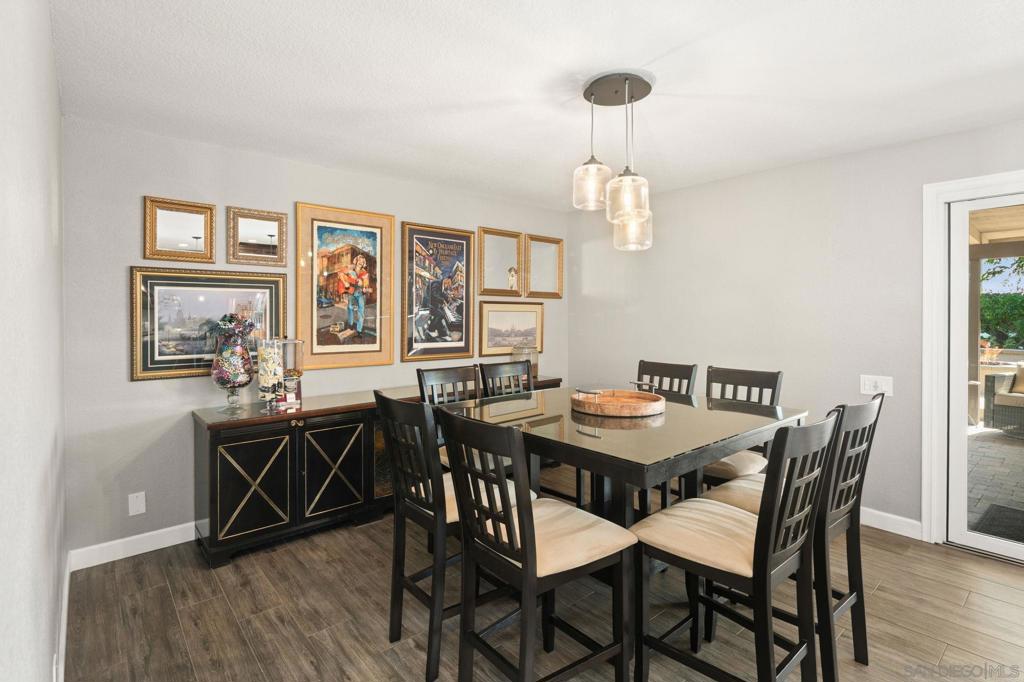 4876 Mount Royal Place Property Photo 8