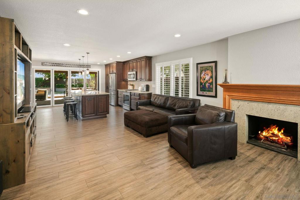 4876 Mount Royal Place Property Photo 10