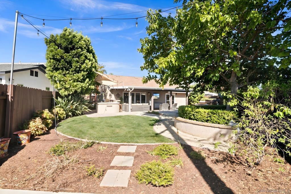 4876 Mount Royal Place Property Photo 21