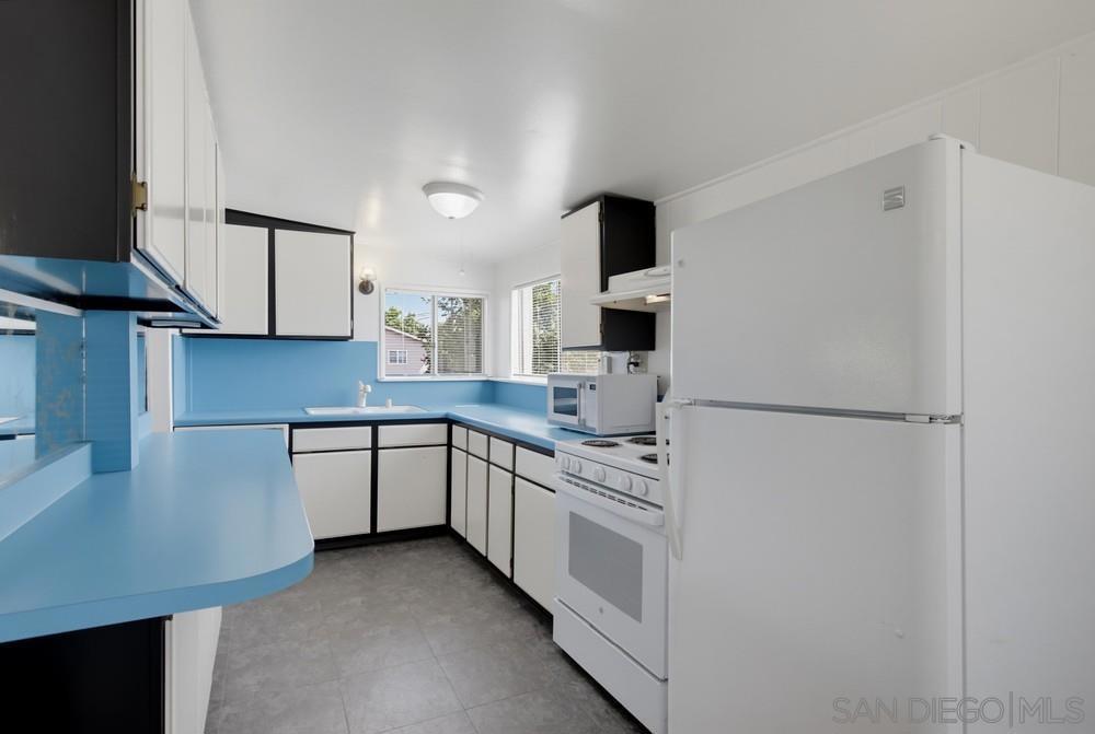 243 North Lane Property Photo 17