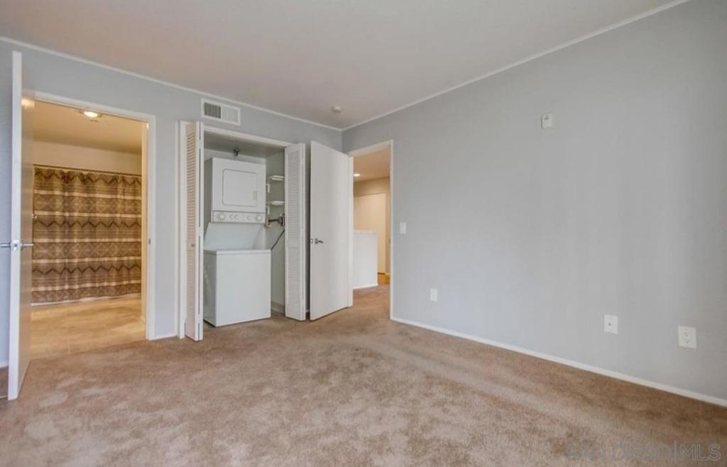 850 State Street 328 Property Photo 11