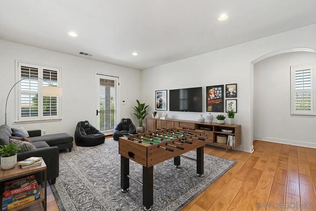 2555 Arundel Property Photo 29