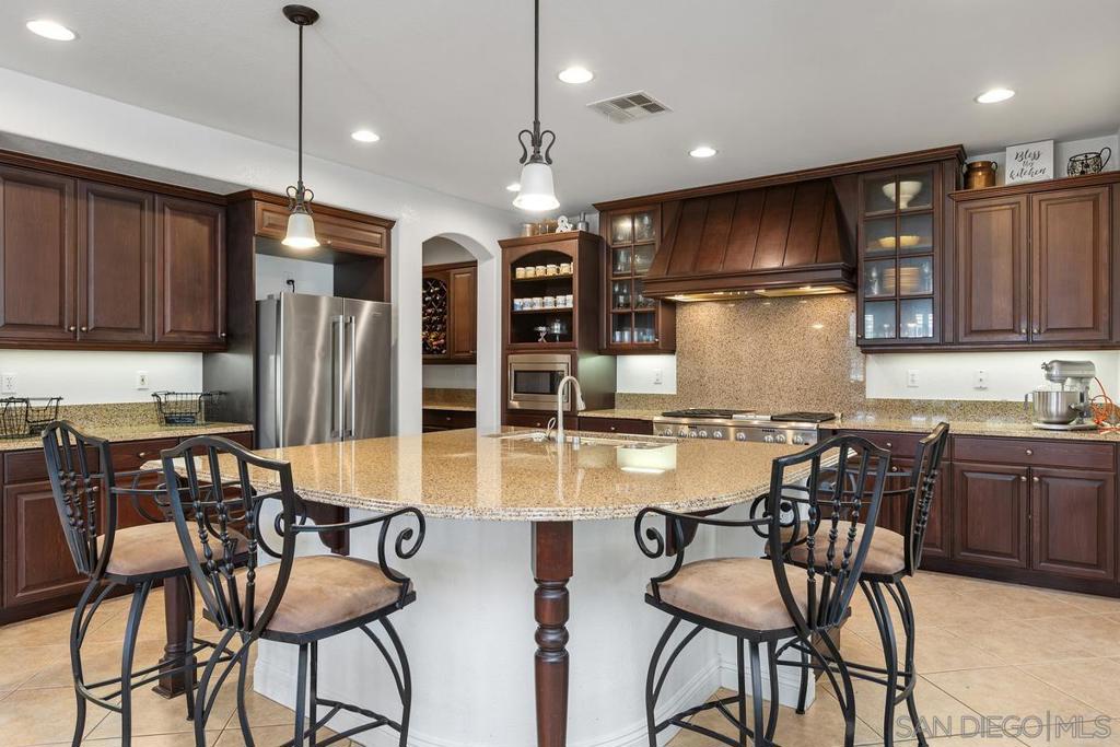 2555 Arundel Property Photo 47