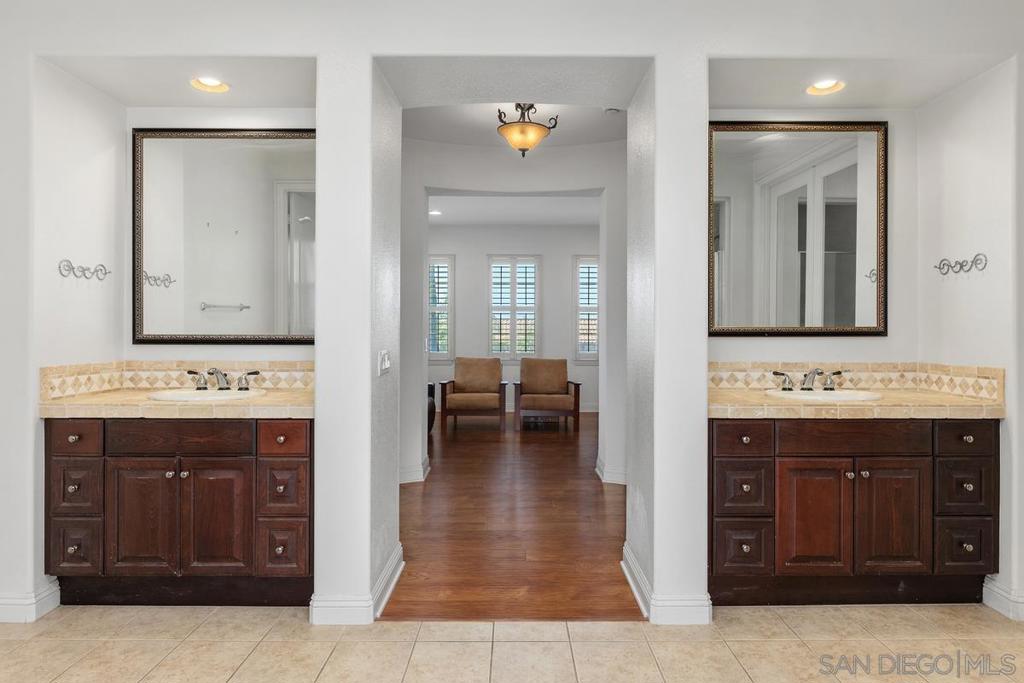 2555 Arundel Property Photo 56