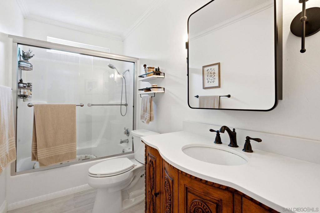 6238 Caminito Andreta Property Photo 15