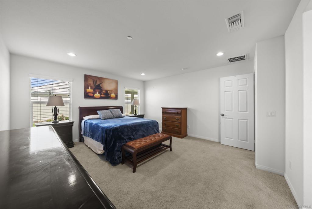 32404 Wild West Ct Property Photo 23