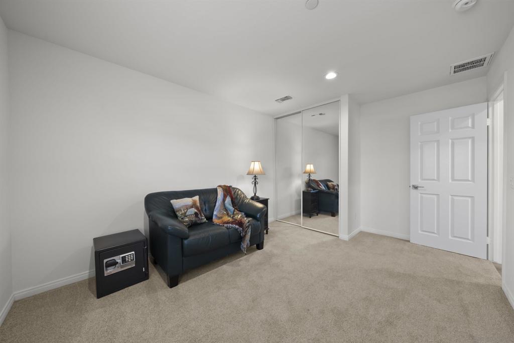 32404 Wild West Ct Property Photo 26