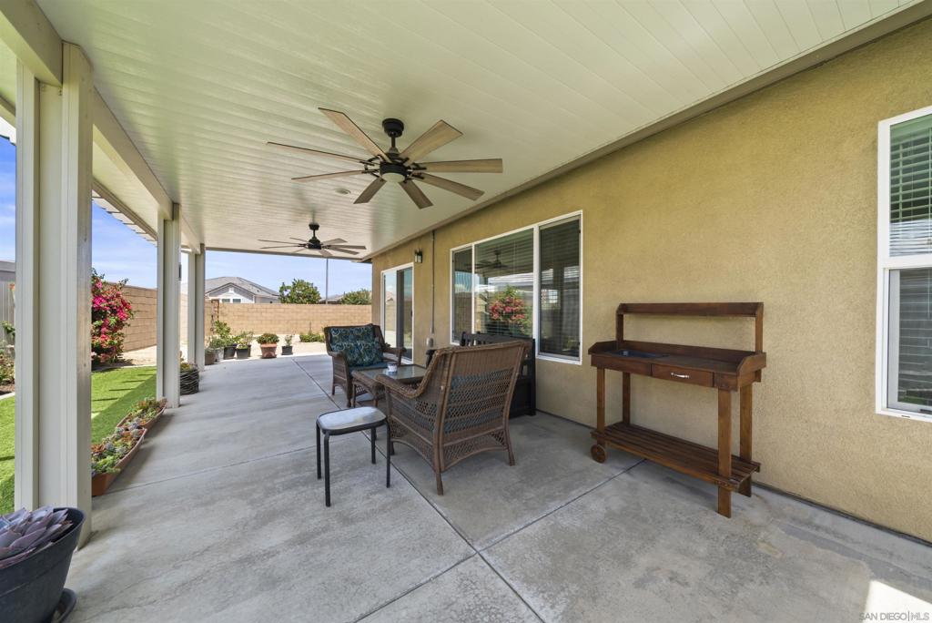 32404 Wild West Ct Property Photo 34