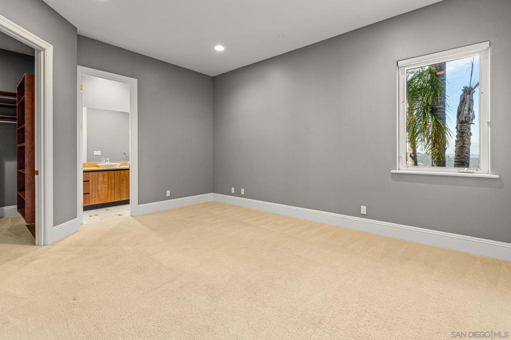 28521 Gladstone Ct Property Photo 28