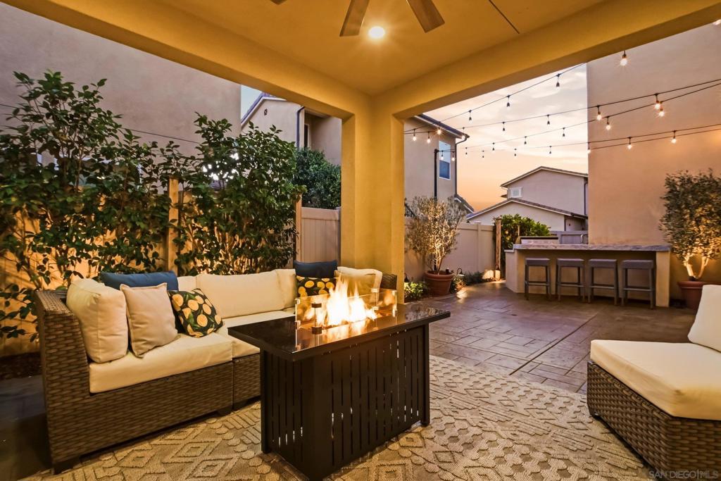 2847 California Poppy Property Photo 4