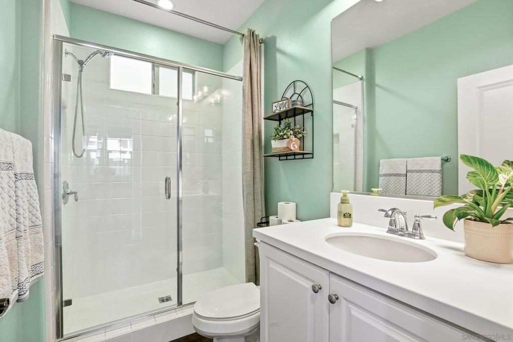 2847 California Poppy Property Photo 12