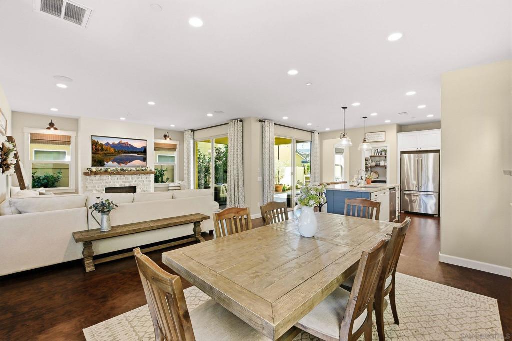 2847 California Poppy Property Photo 17