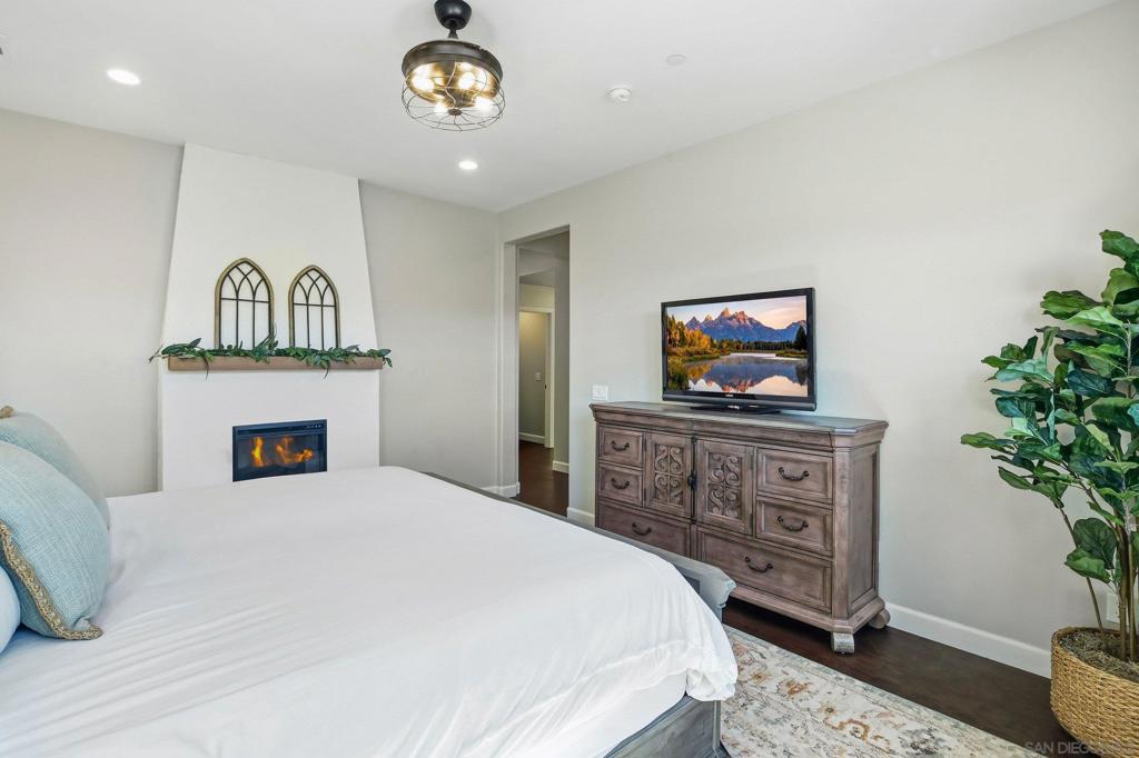 2847 California Poppy Property Photo 39